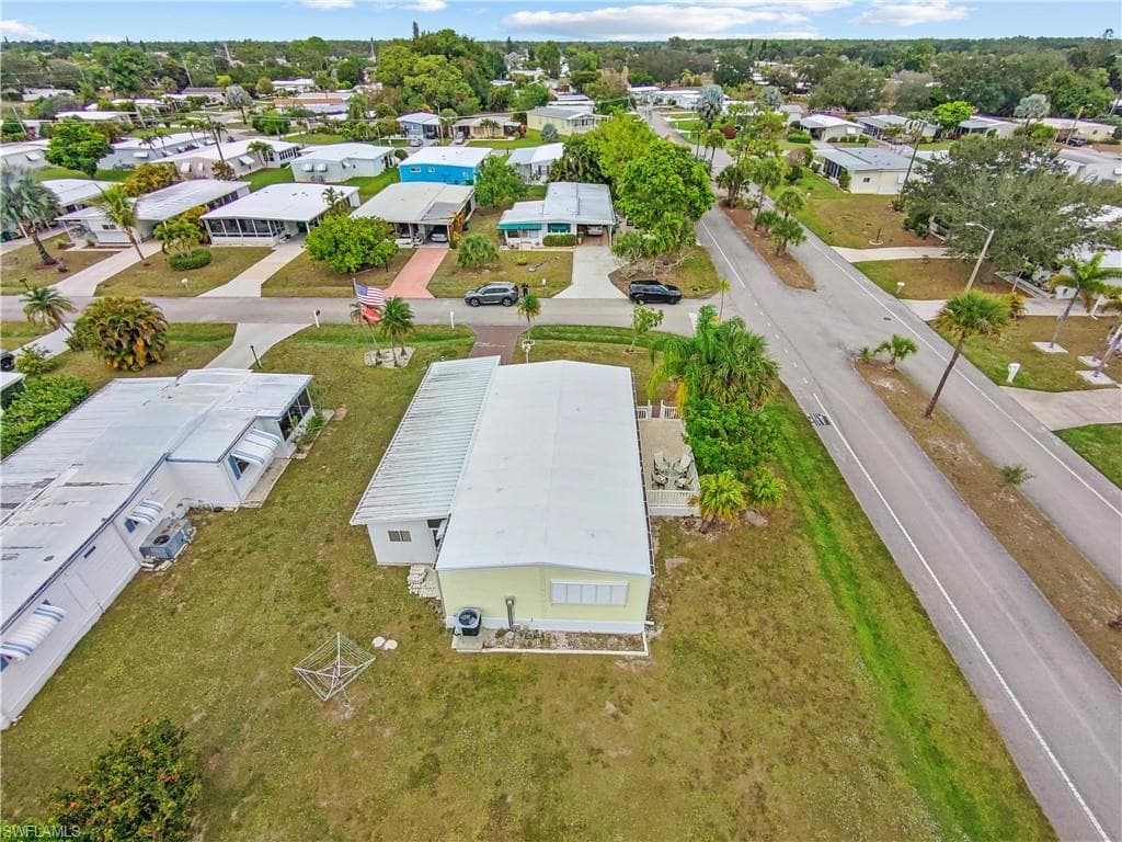 17 Saint Raphael DR-31