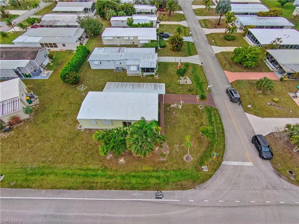 17 Saint Raphael DR-33