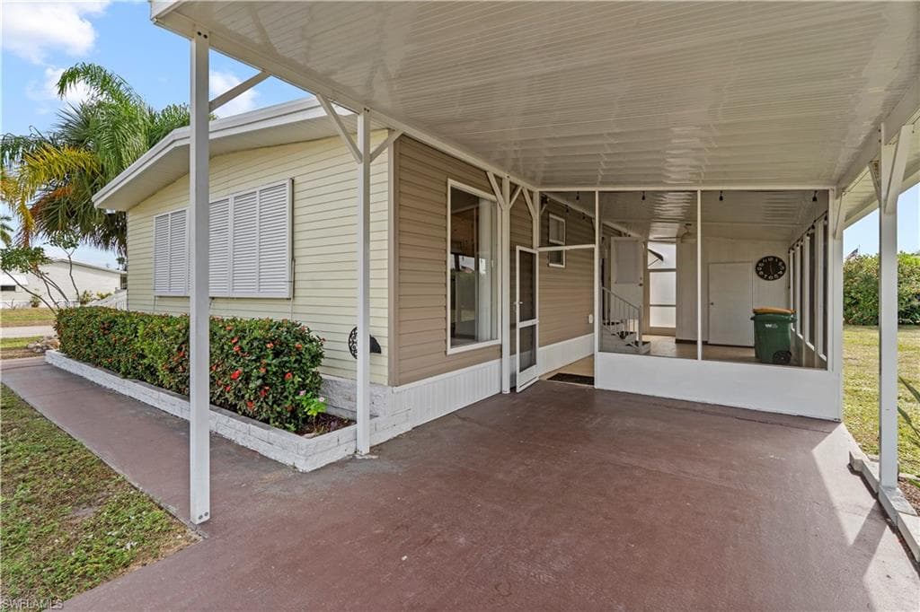 17 Saint Raphael DR-40