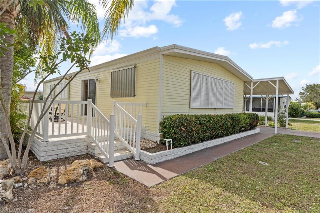17 Saint Raphael DR-38