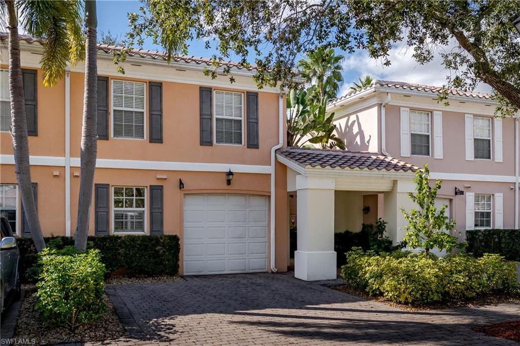 5353 Cove CIR, NAPLES FL 34119-4