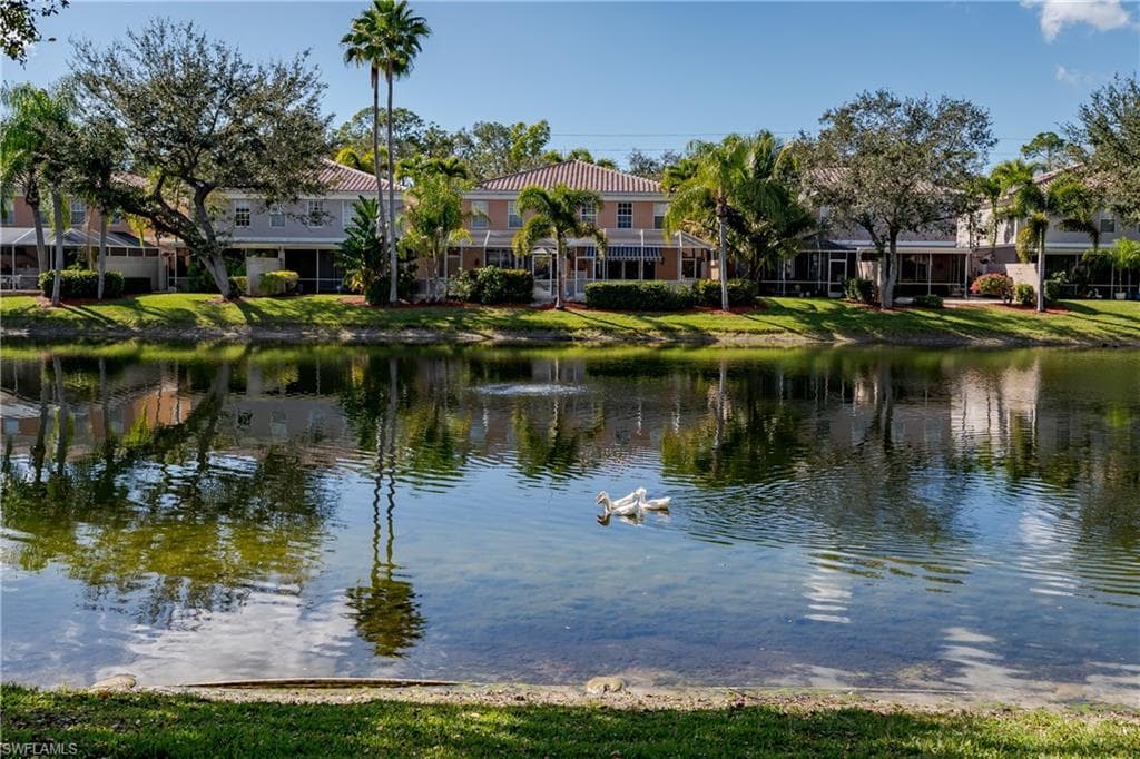 5353 Cove CIR, NAPLES FL 34119-9