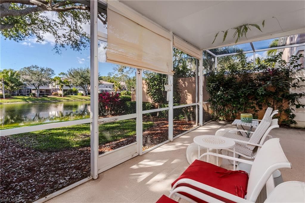 5353 Cove CIR, NAPLES FL 34119-14