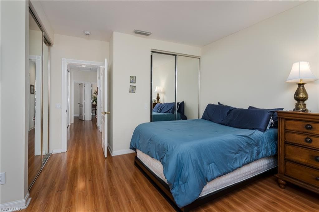 5353 Cove CIR, NAPLES FL 34119-30