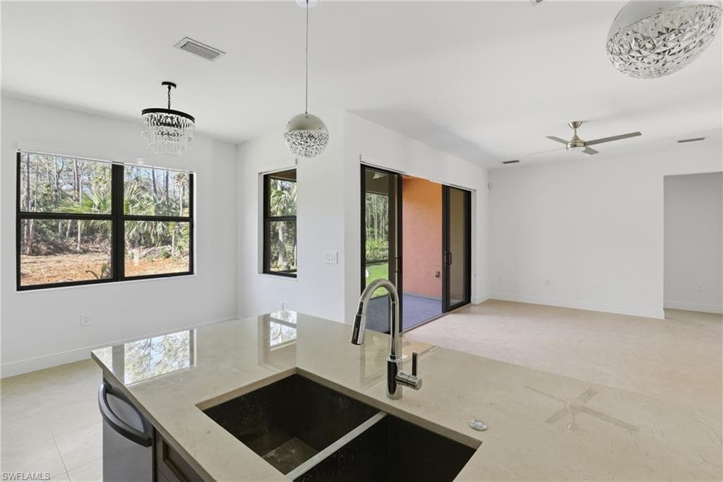 2167 Della DR-12