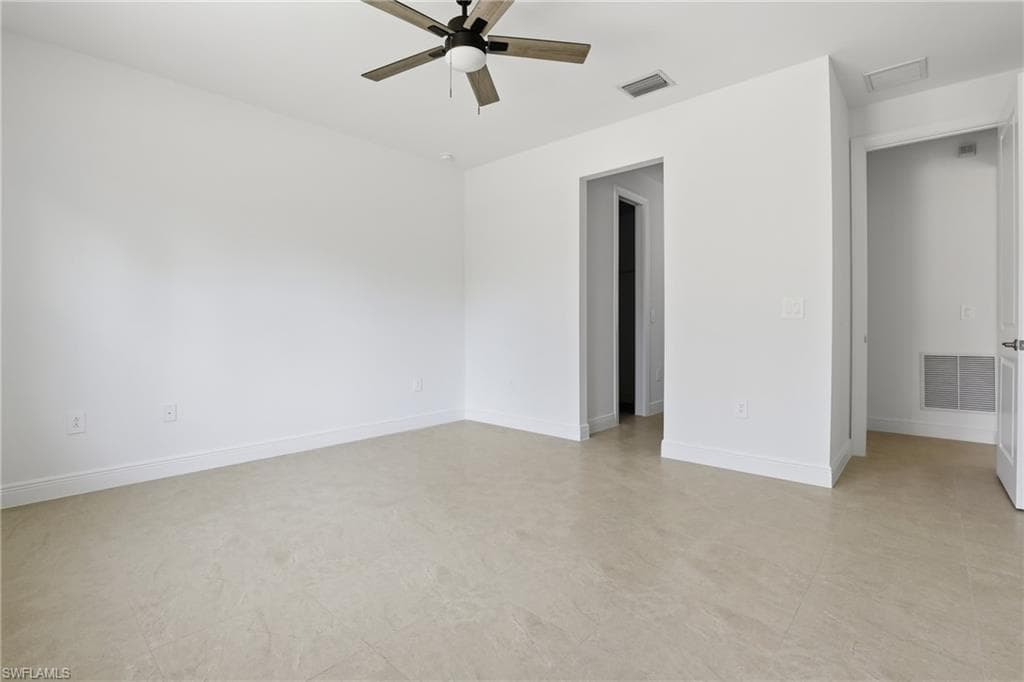 2167 Della DR-16