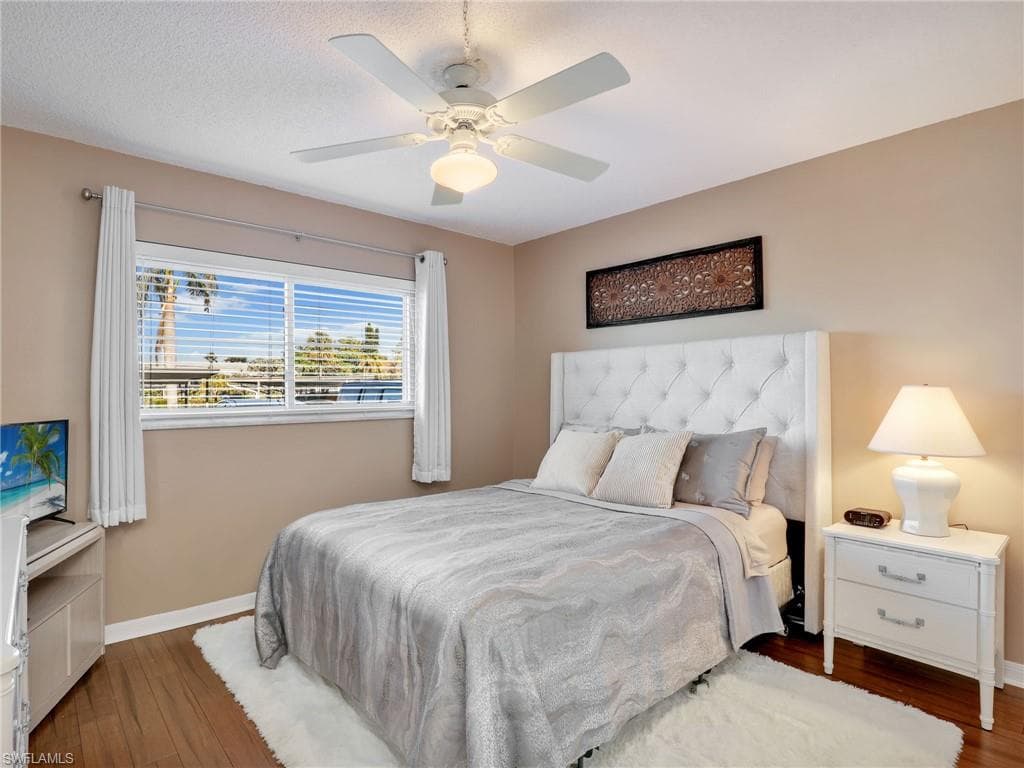 5483 Rattlesnake Hammock RD # B103, NAPLES FL 34113-21