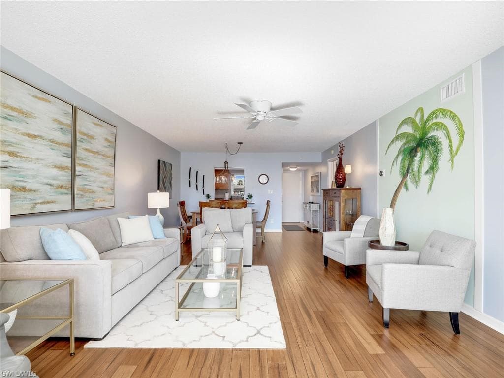5483 Rattlesnake Hammock RD # B103, NAPLES FL 34113-14