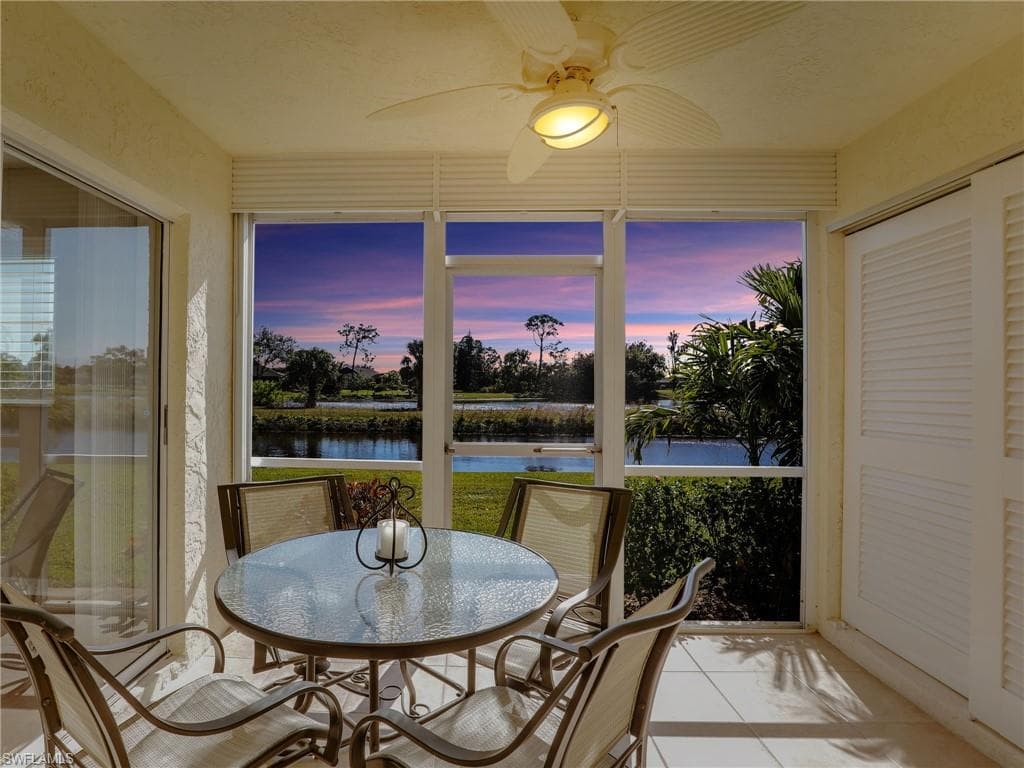 5483 Rattlesnake Hammock RD # B103, NAPLES FL 34113-24