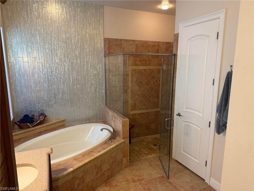 1687 McGregor Reserve DR, FORT MYERS FL 33901-14