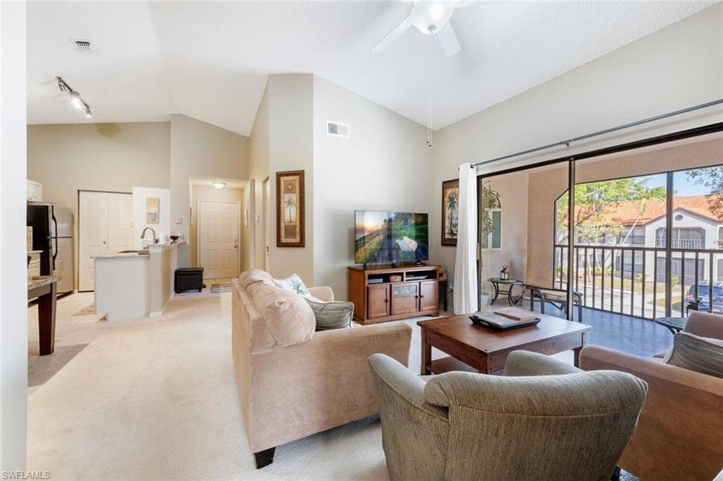 2190 Arbour Walk CIR # 2221, NAPLES FL 34109-8