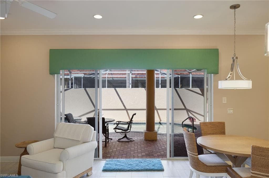 14101 Bently CIR, FORT MYERS FL 33912-20