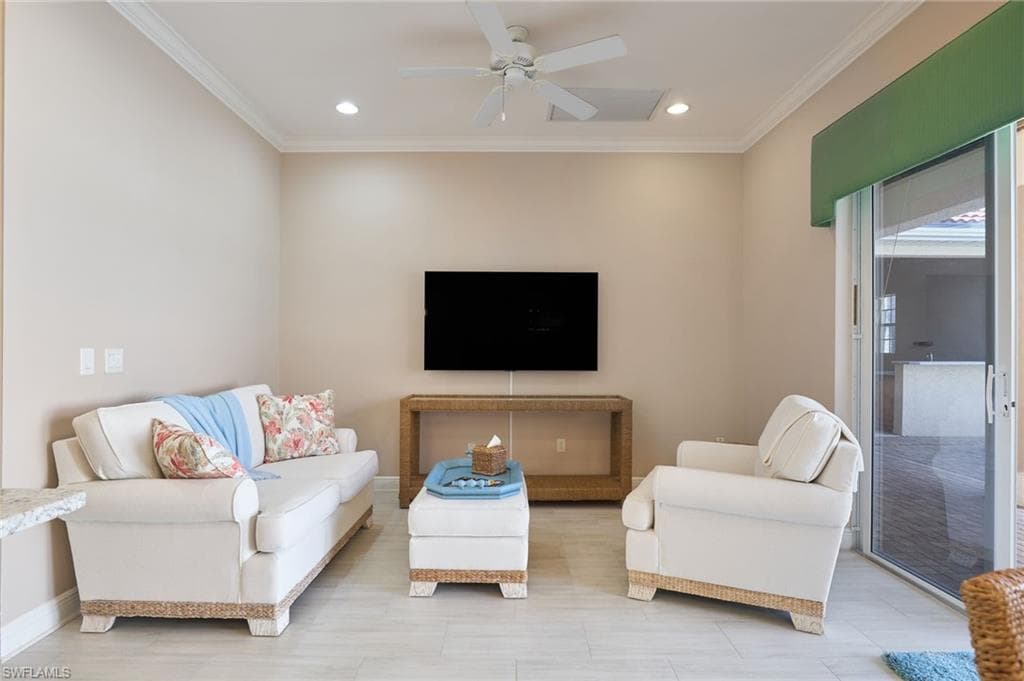 14101 Bently CIR, FORT MYERS FL 33912-5