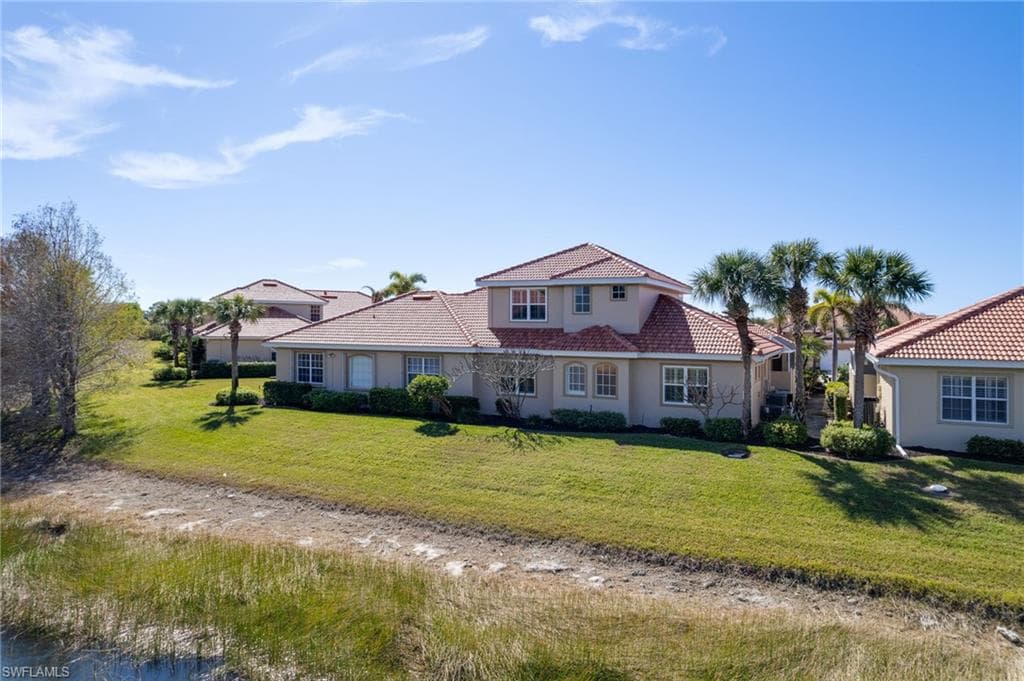 14101 Bently CIR, FORT MYERS FL 33912-26