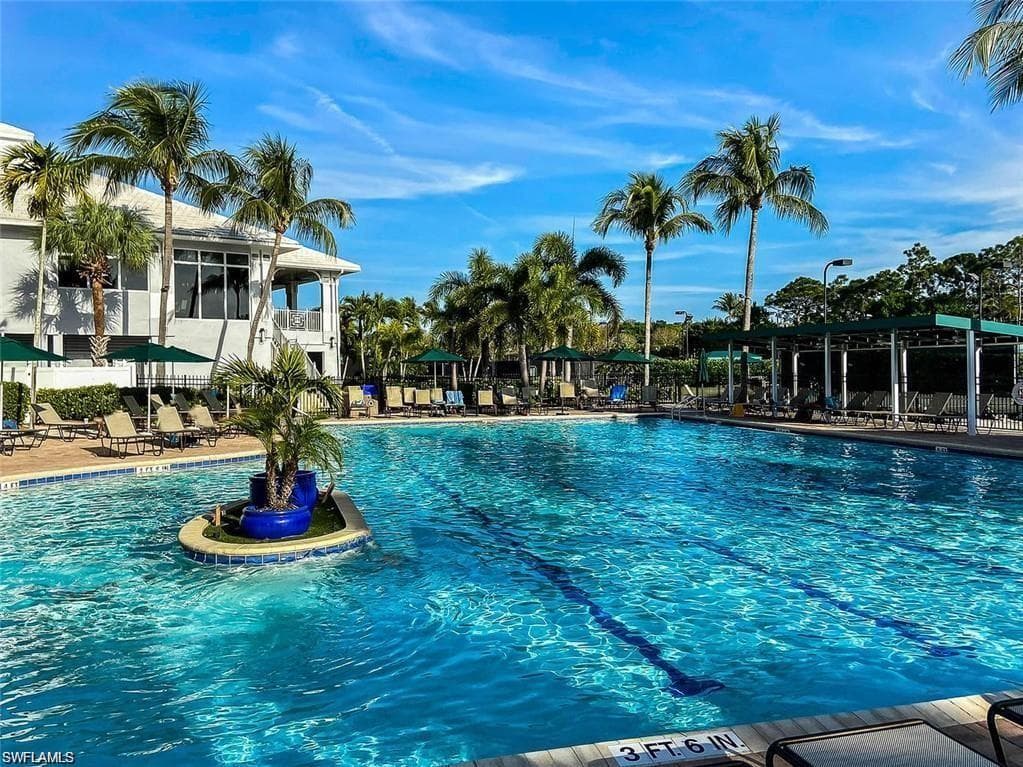 1380 Sweetwater CV # 102, NAPLES FL 34110-1