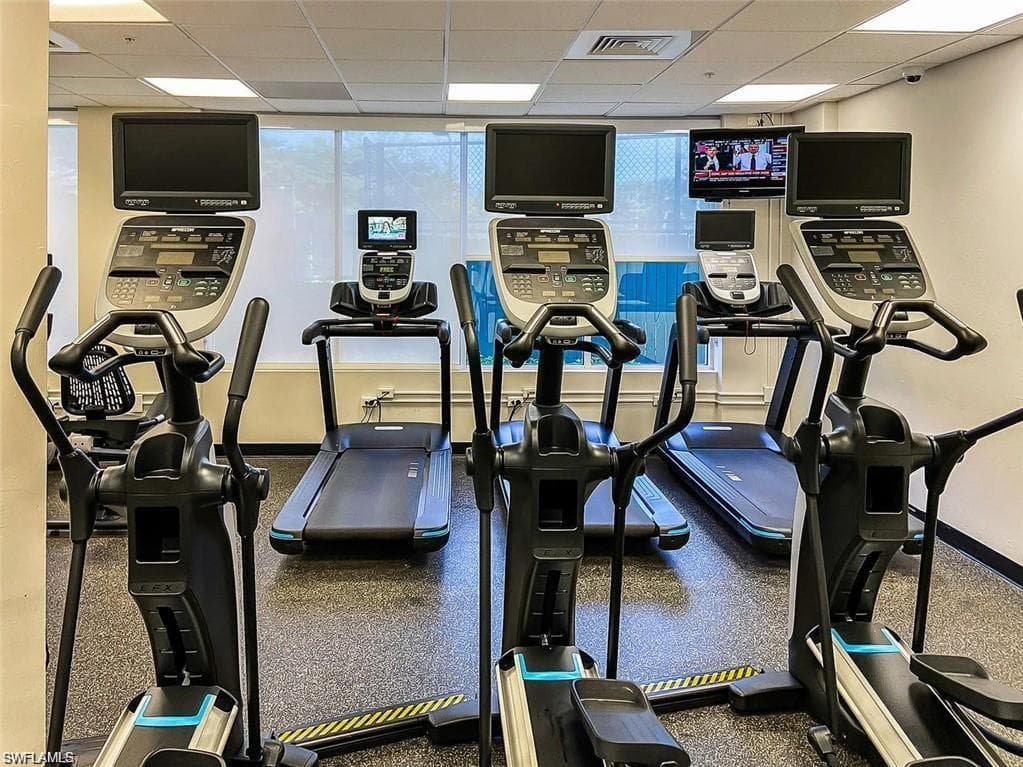 1380 Sweetwater CV # 102, NAPLES FL 34110-5