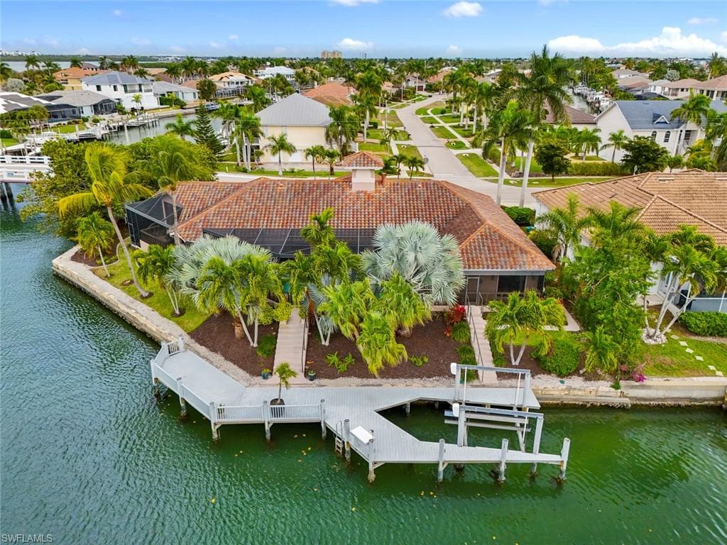 640 Kendall DR, MARCO ISLAND FL 34145-1