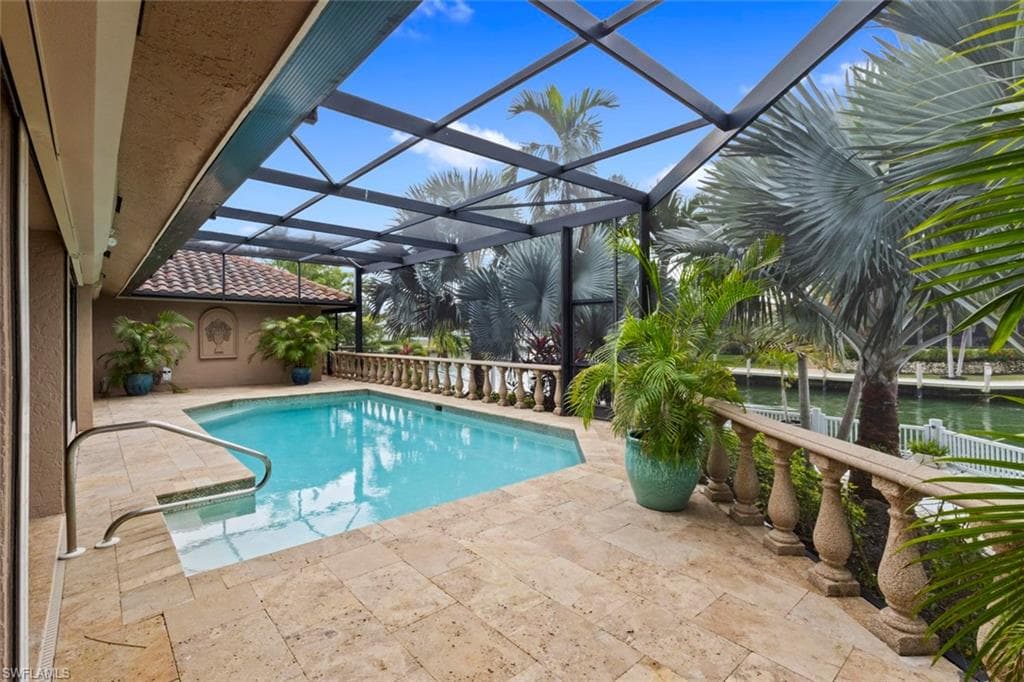 640 Kendall DR, MARCO ISLAND FL 34145-36