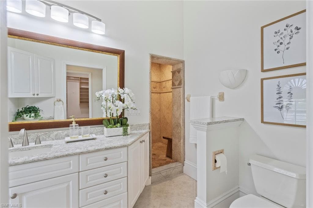 640 Kendall DR, MARCO ISLAND FL 34145-18