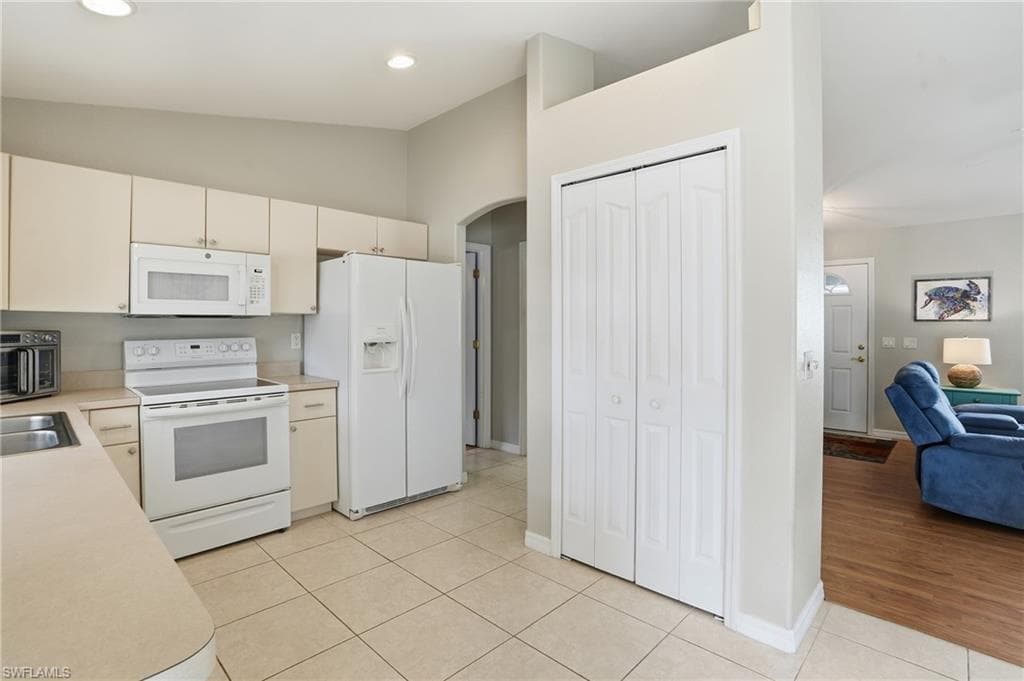 5214 Sister TER, NORTH PORT FL 34286-5