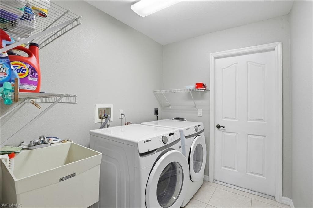 5214 Sister TER, NORTH PORT FL 34286-23