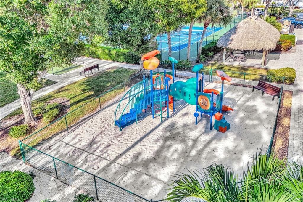 25551 Springtide CT, BONITA SPRINGS FL 34135-41