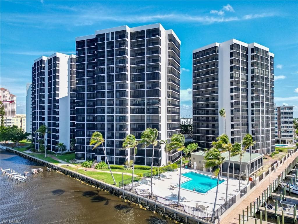 1910 Virginia AVE # 903, FORT MYERS FL 33901-1