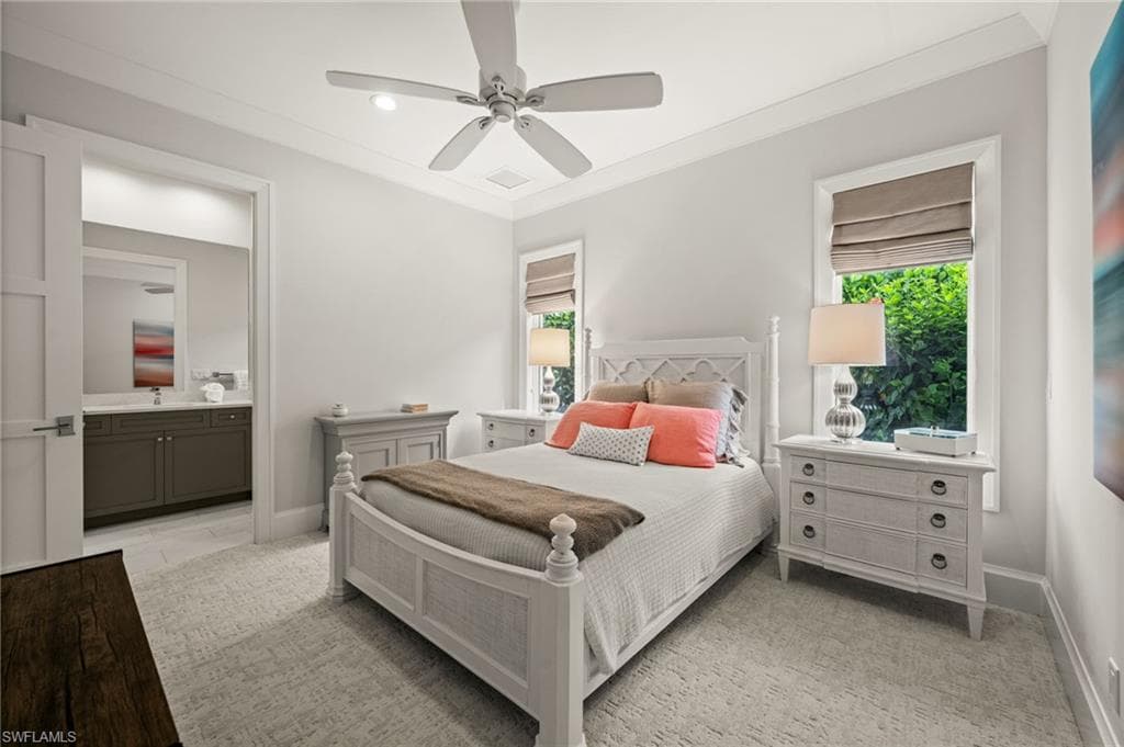 784 Anderson DR, NAPLES FL 34103-27