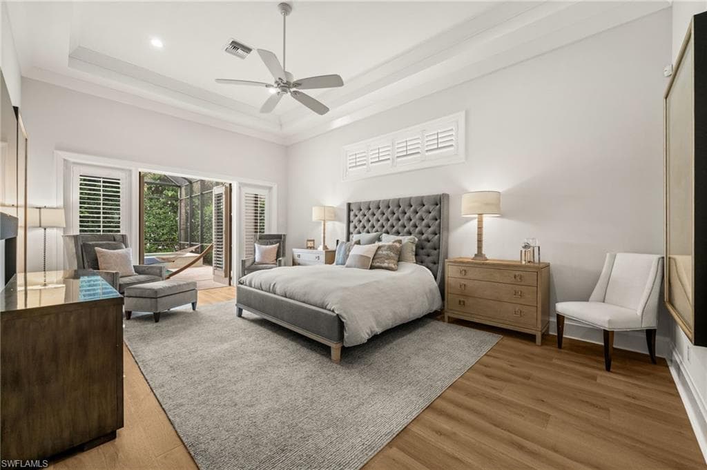 784 Anderson DR, NAPLES FL 34103-19