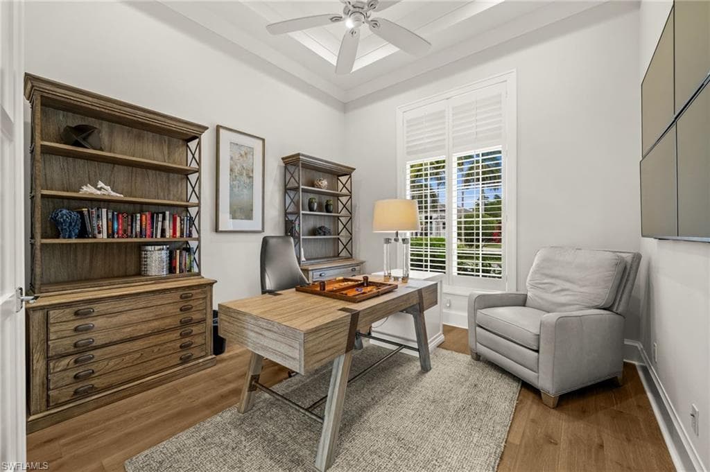 784 Anderson DR, NAPLES FL 34103-17