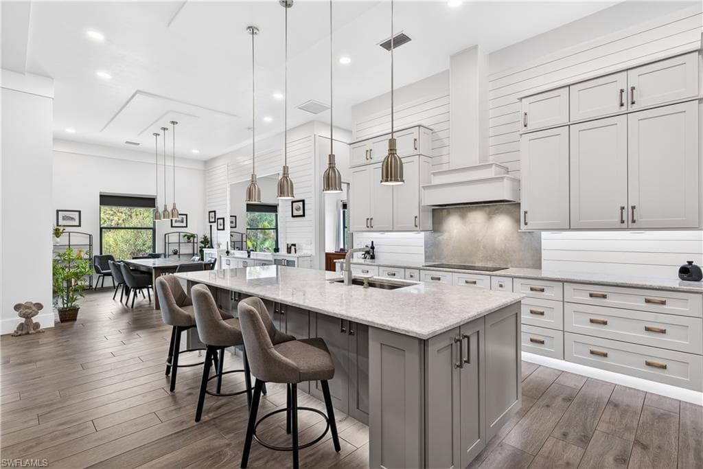 12289 Alamansa LN, BONITA SPRINGS FL 34135-9