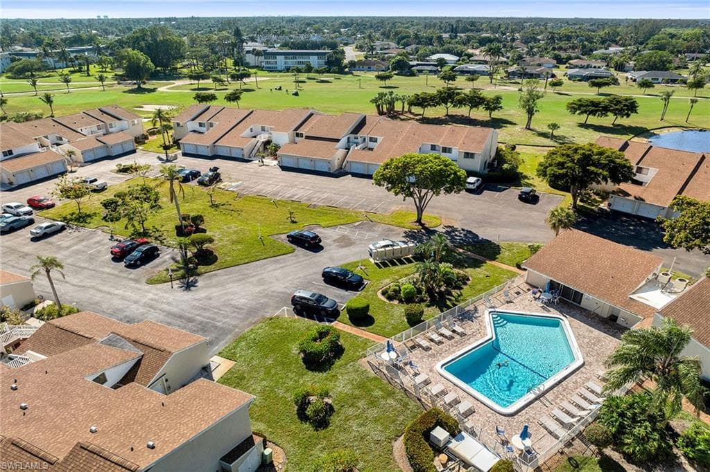 466 Bristle Cone LN # 34, NAPLES FL 34113-45