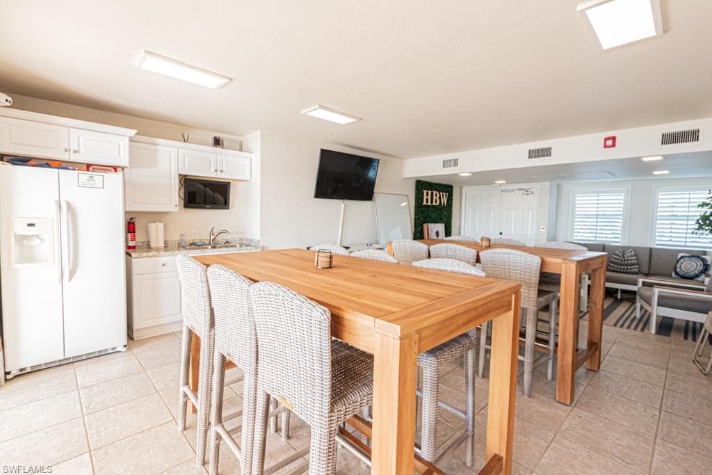 4895 Bonita Beach RD 204-33