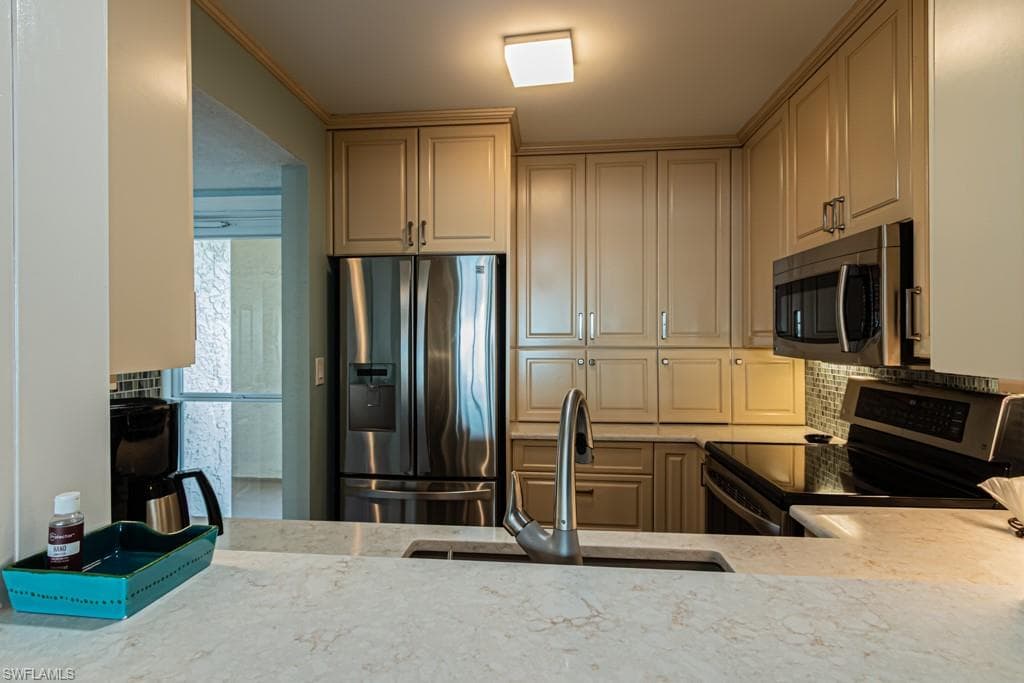 4895 Bonita Beach RD 204-10