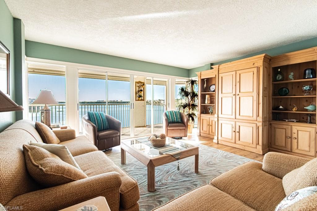 4895 Bonita Beach RD 204-3
