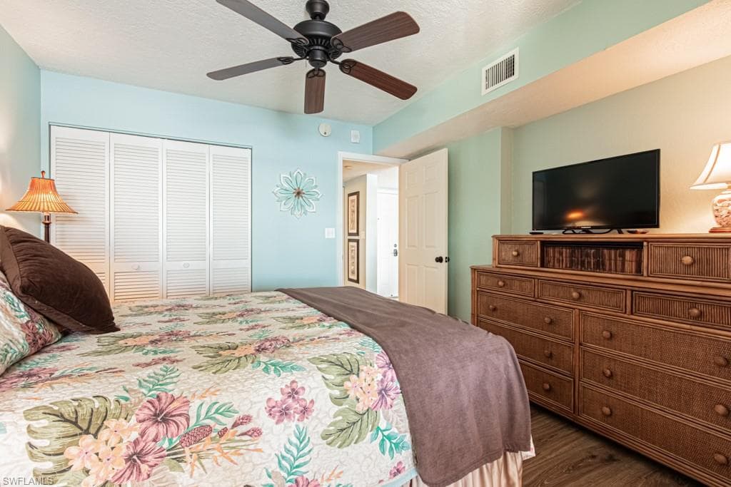 4895 Bonita Beach RD 204-20