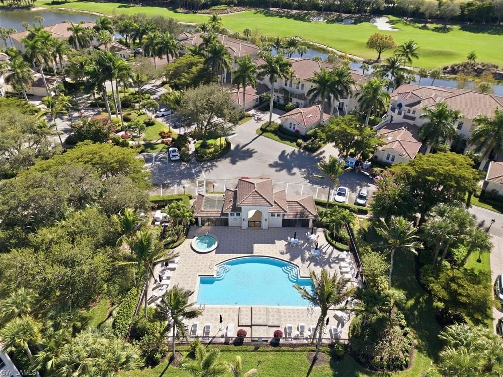 15520 Monterosso LN # 102, NAPLES FL 34110-29