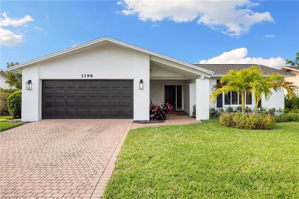 1196 Westlake BLVD, NAPLES FL 34103-40