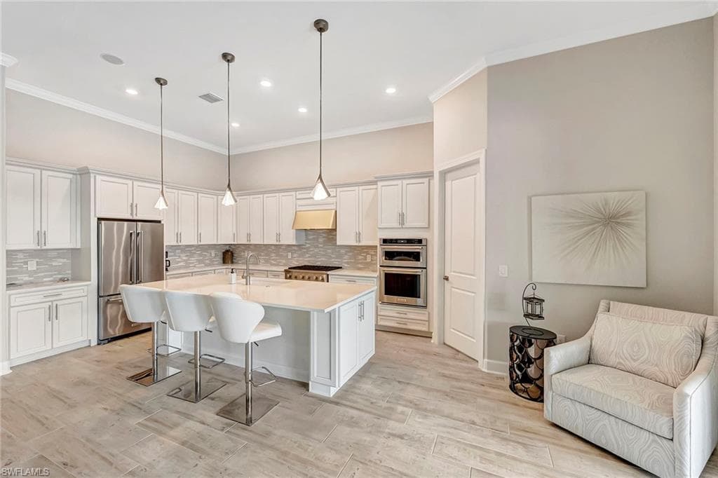 9574 Everglades DR-9