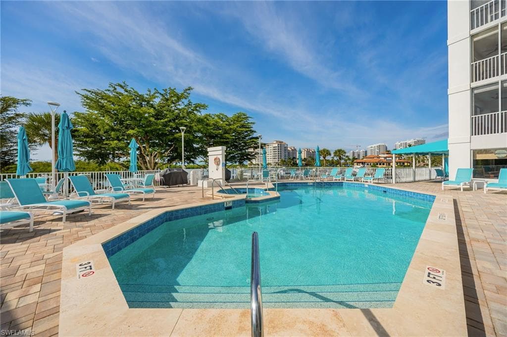 13105 Vanderbilt DR # 306, NAPLES FL 34110-20