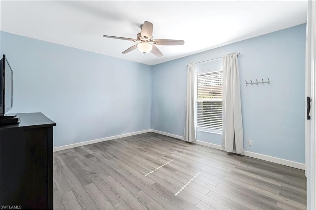 524 Lake Louise CIR # 504, NAPLES FL 34110-21