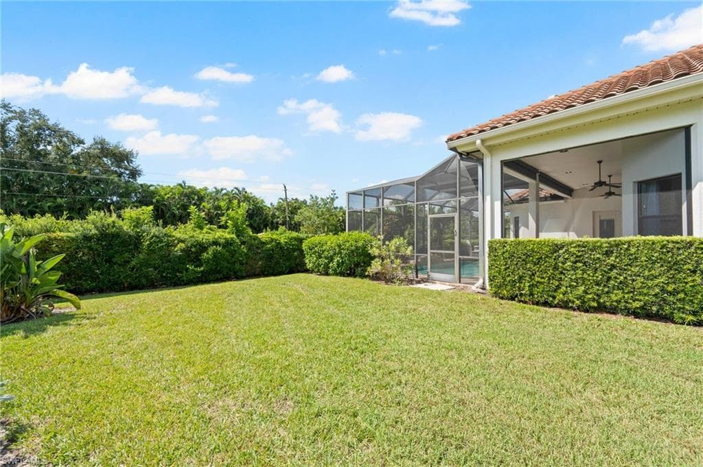 15855 Secoya Reserve CIR, NAPLES FL 34110-21