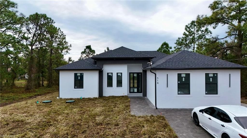 518 Ames ST E, LEHIGH ACRES FL 33974-5