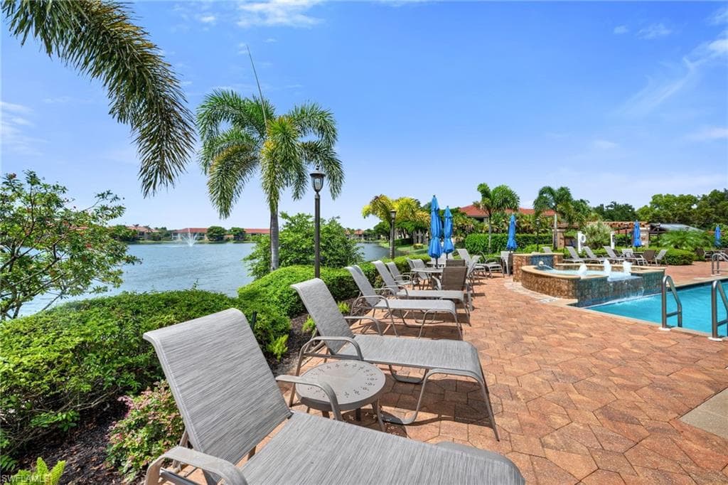 6496 Huntington Lakes CIR # 201, NAPLES FL 34119-15