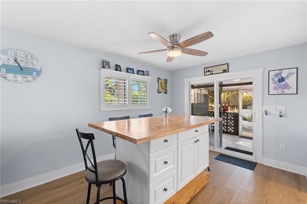 1686 Blue Point AVE # A1, NAPLES FL 34102-11