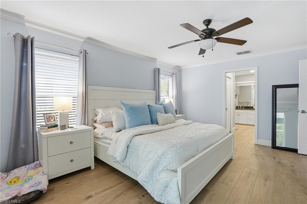 272 Johnnycake DR, NAPLES FL 34110-11