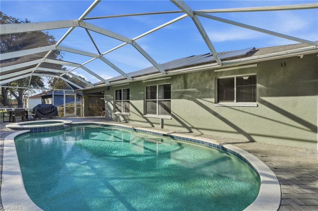 272 Johnnycake DR, NAPLES FL 34110-21