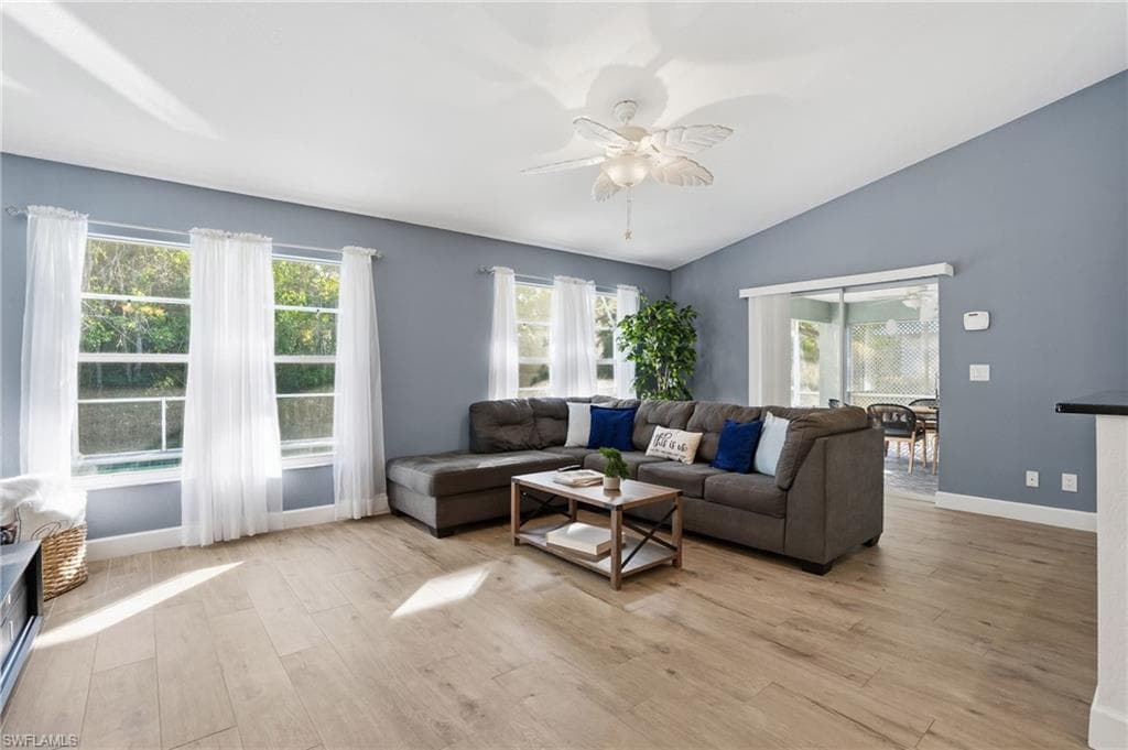 272 Johnnycake DR, NAPLES FL 34110-10