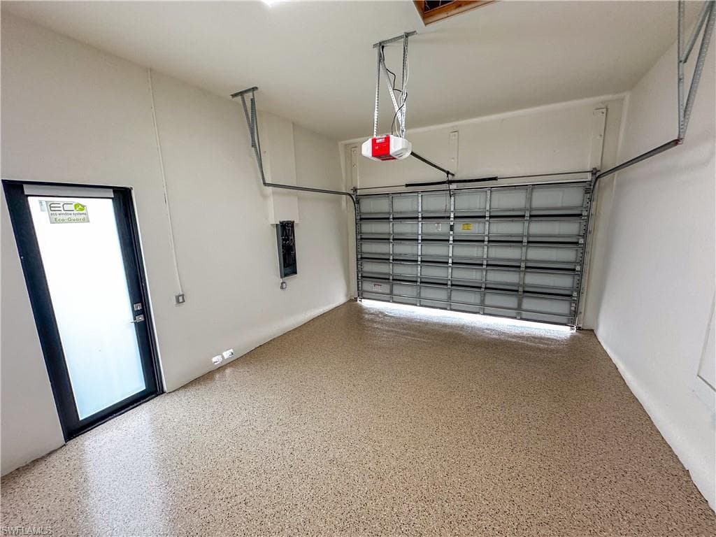 2464 Florida AVE-17