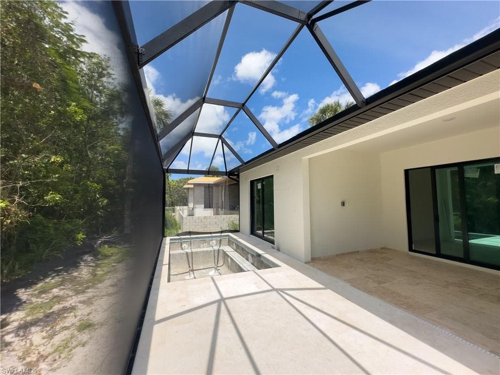 2464 Florida AVE-47